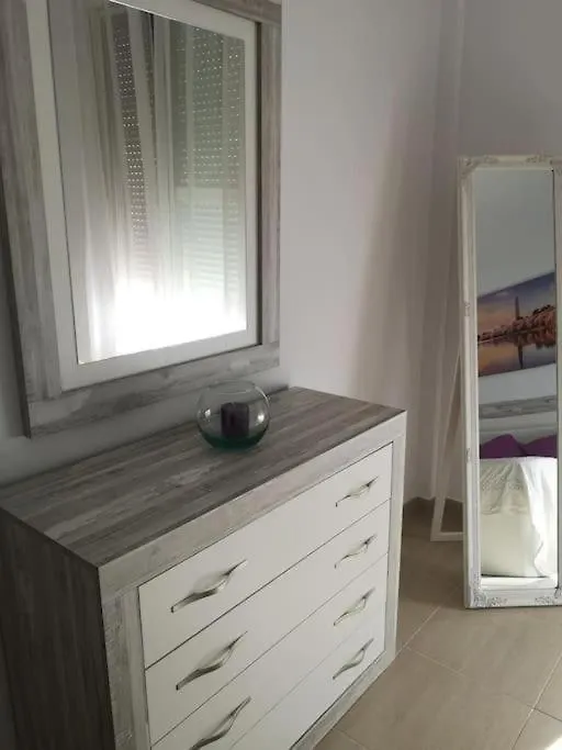 Apartamento Lavanda Apartment San Fernando Spain